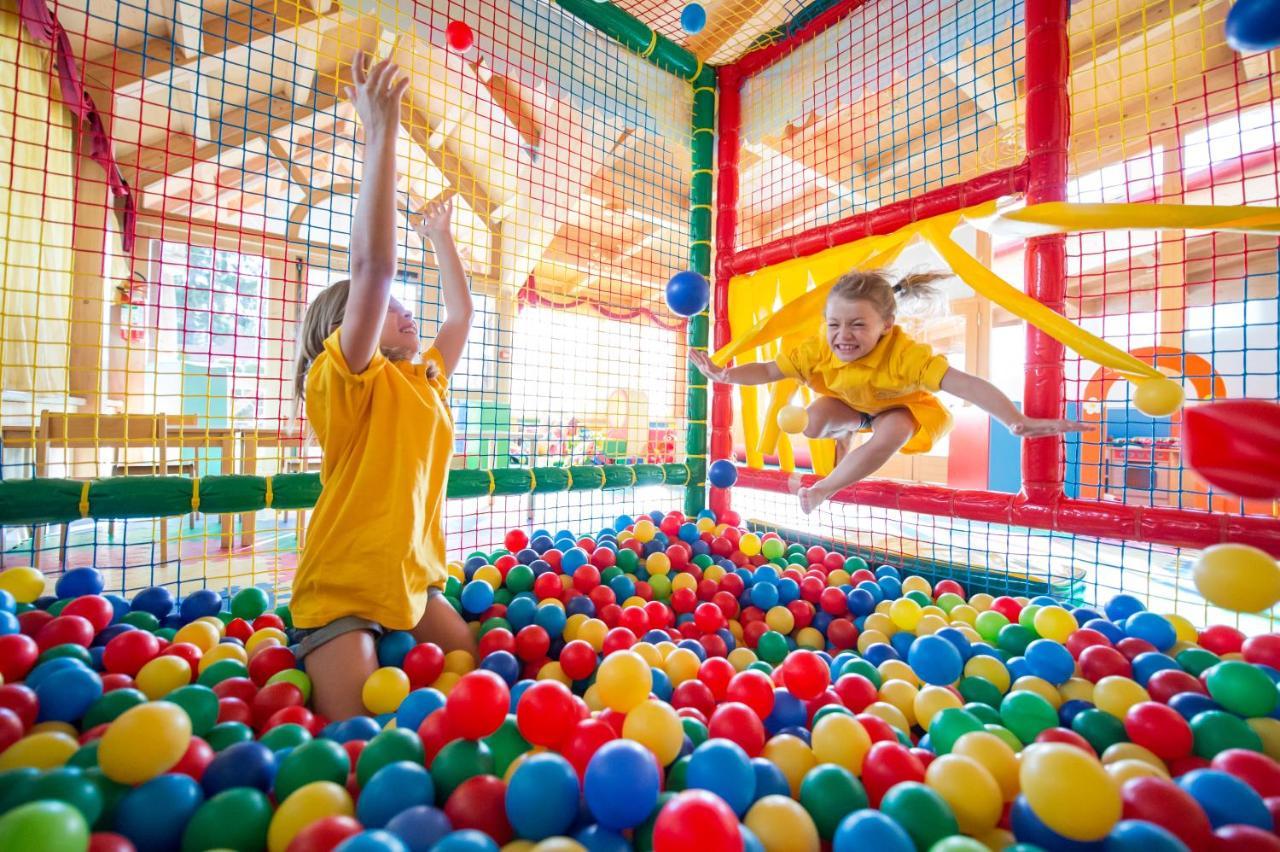 Piz Galin Grand Hotel Family & Wellness Андало Екстериор снимка
